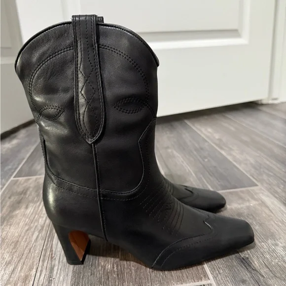 Steve Madden Josefine Black Boots Size 6 - Picture 7 of 9